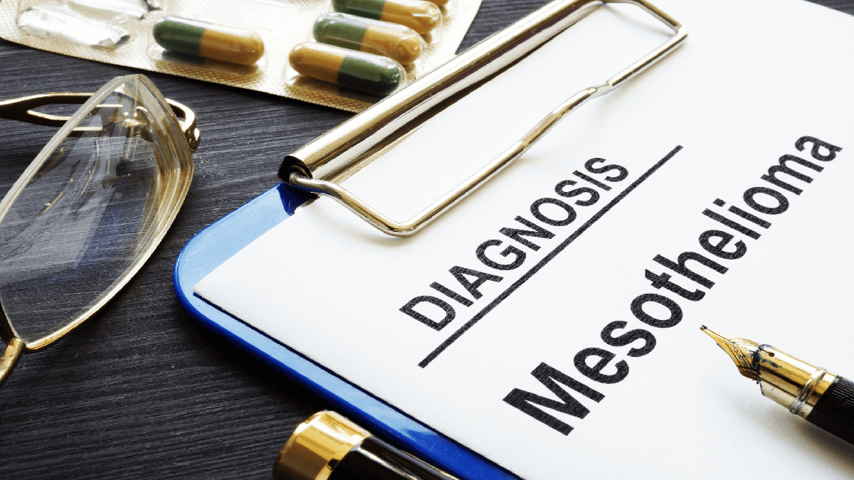 Mesothelioma diagnosis on the sheet